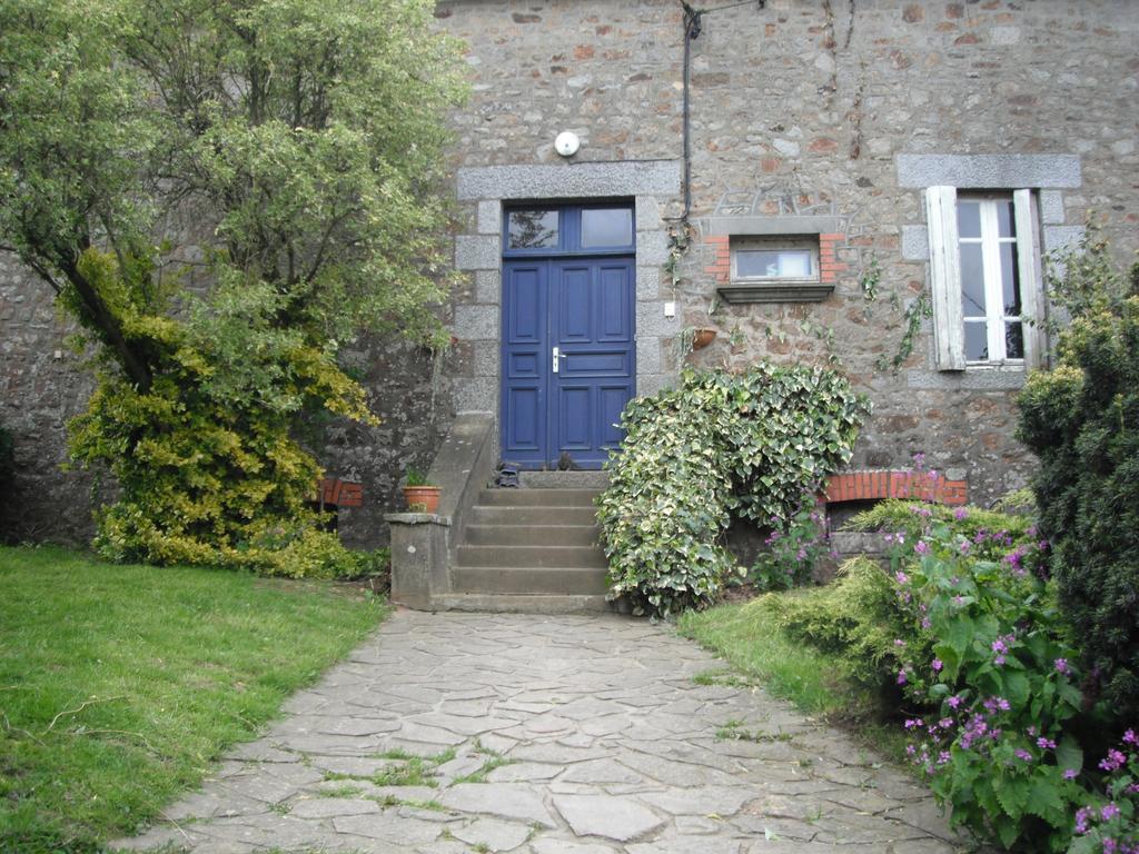 Ferme De La Gortiere Bed and Breakfast Le Teilleul Exteriör bild